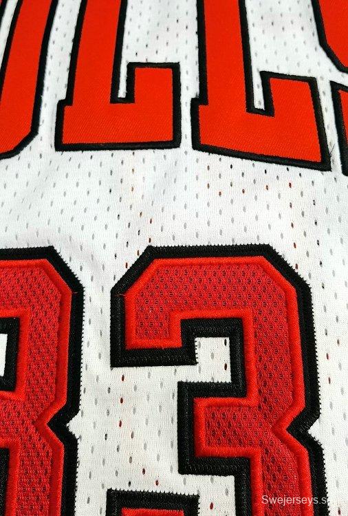 Men's Scottie Pippen White Retro Classic Team Jersey