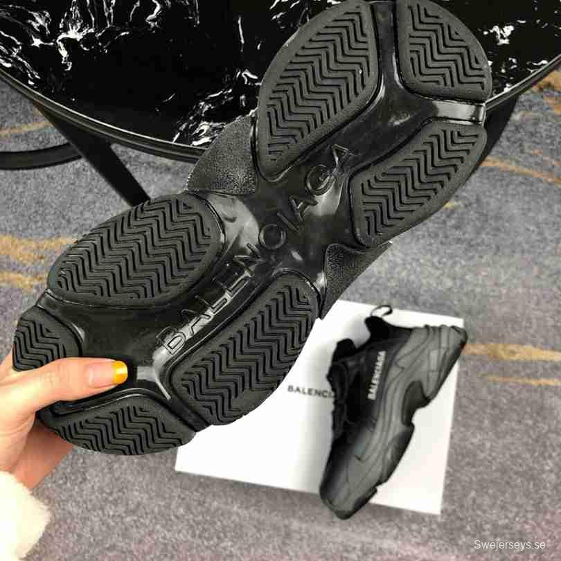 Men Balenciaga Triple-S Sneaker Black